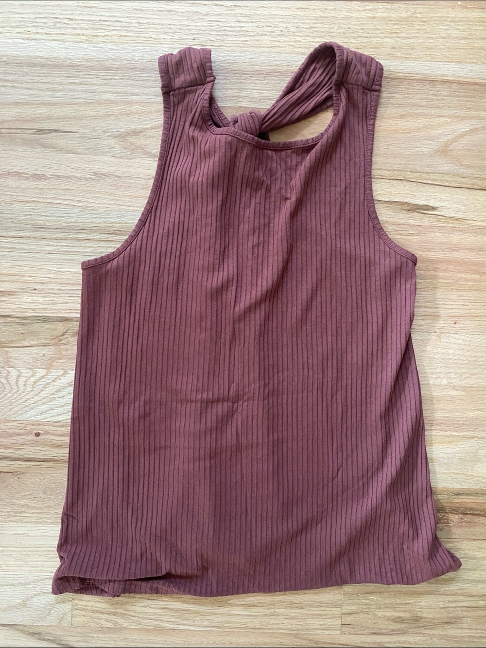 Old Navy Ribbed Twist-Back Tank Top - Mauve